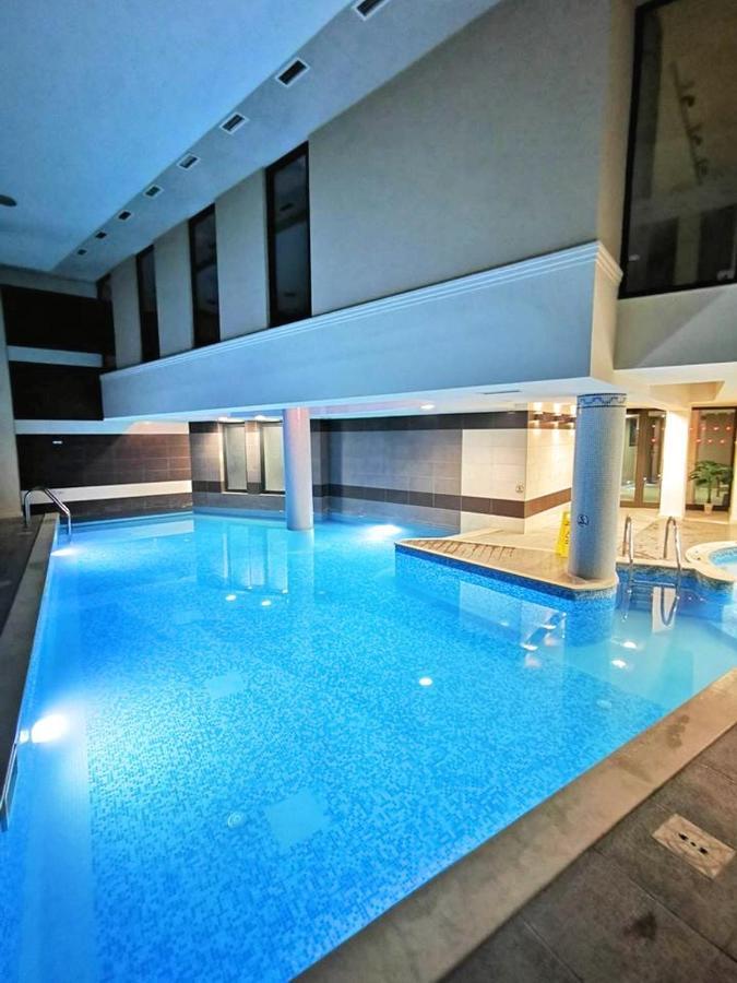 水族万岁温泉酒店 韦林格勒 外观 照片